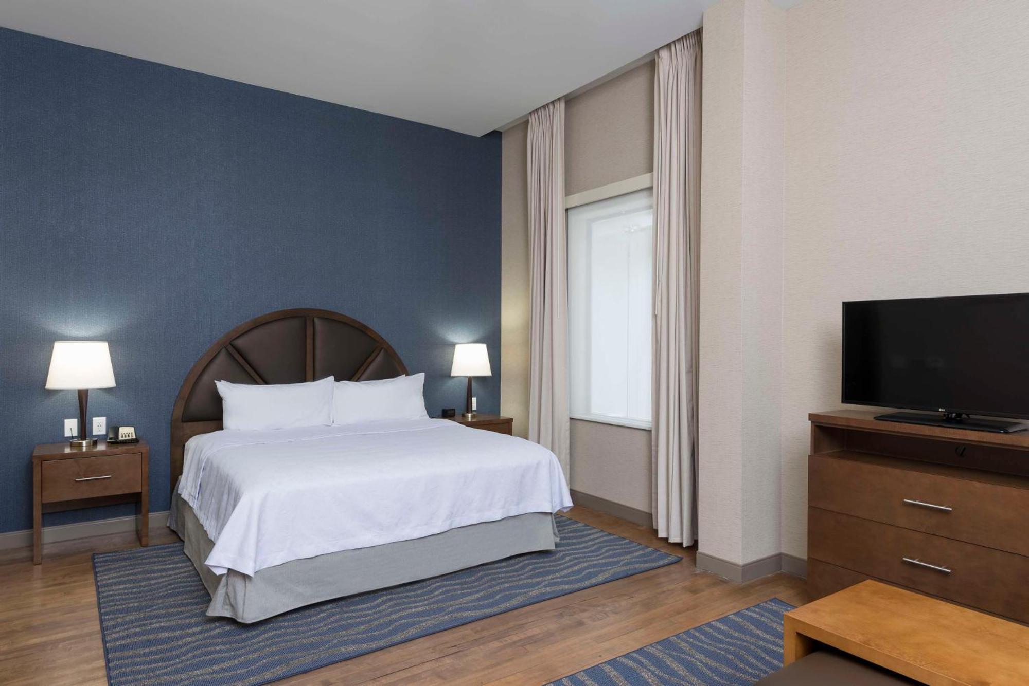 Homewood Suites By Hilton Grand Rapids Downtown Екстер'єр фото