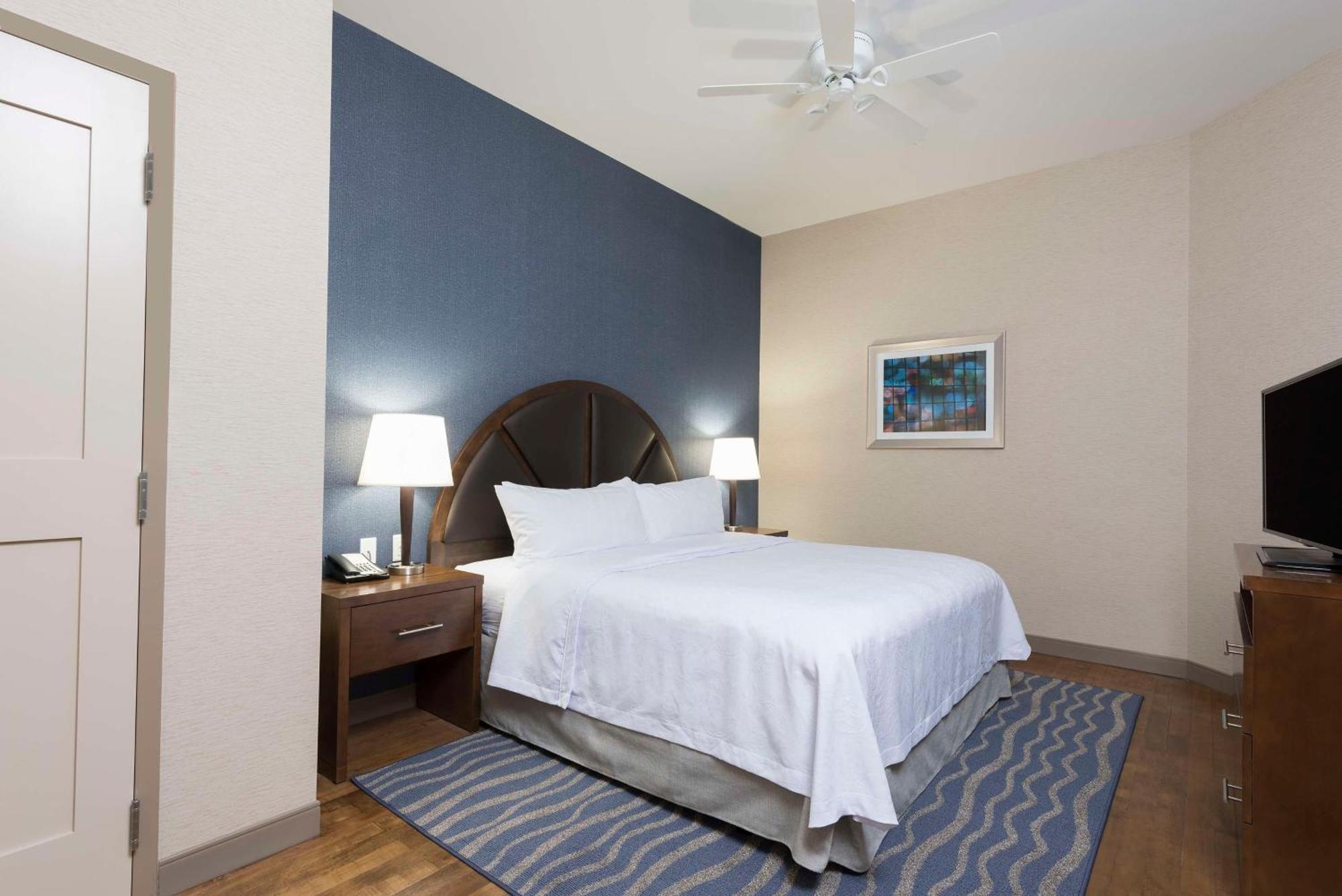 Homewood Suites By Hilton Grand Rapids Downtown Екстер'єр фото