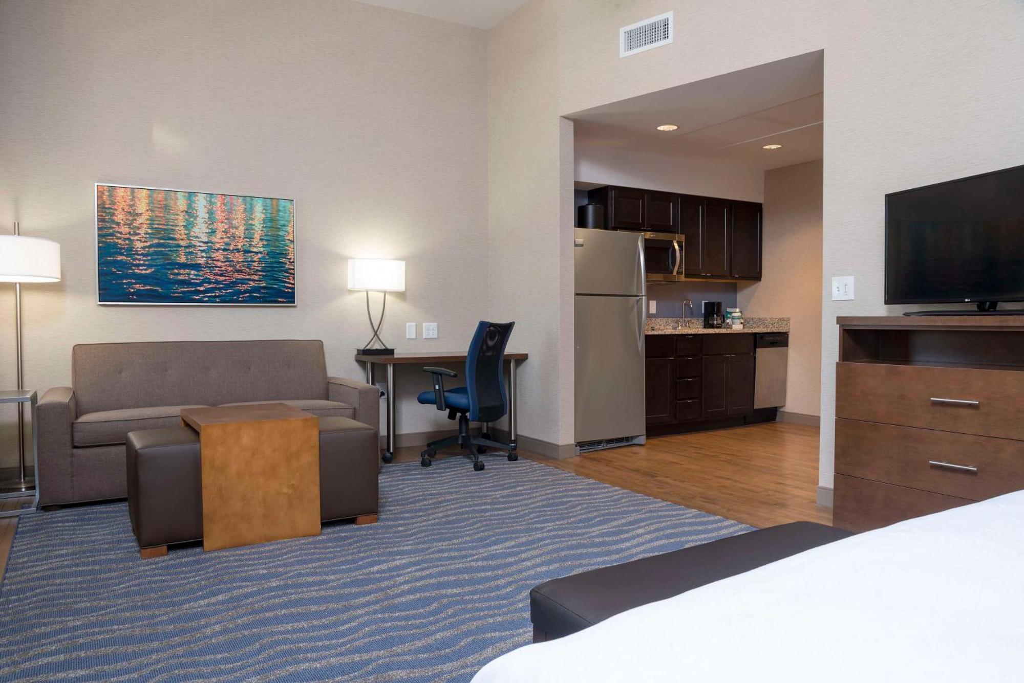 Homewood Suites By Hilton Grand Rapids Downtown Екстер'єр фото