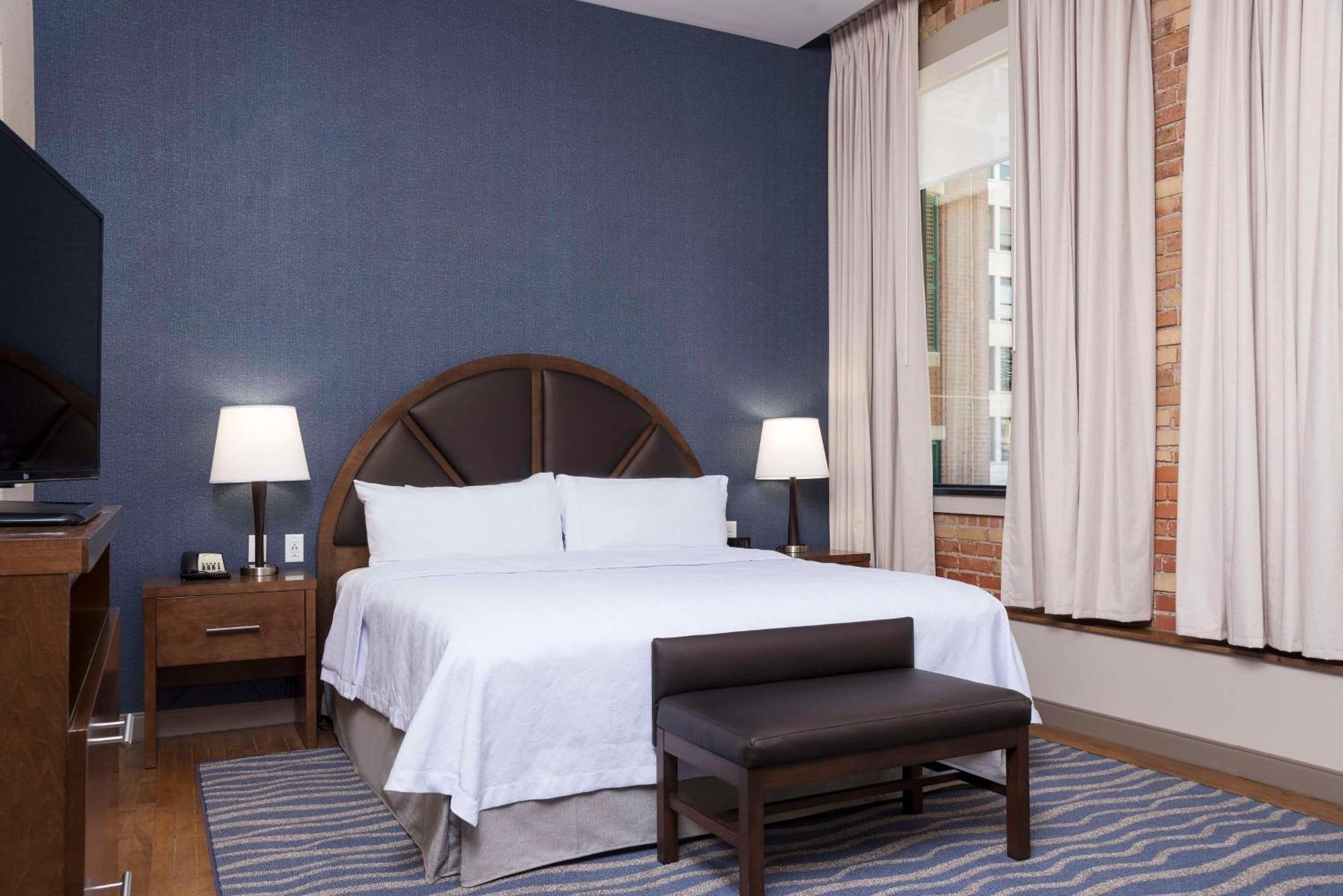 Homewood Suites By Hilton Grand Rapids Downtown Екстер'єр фото