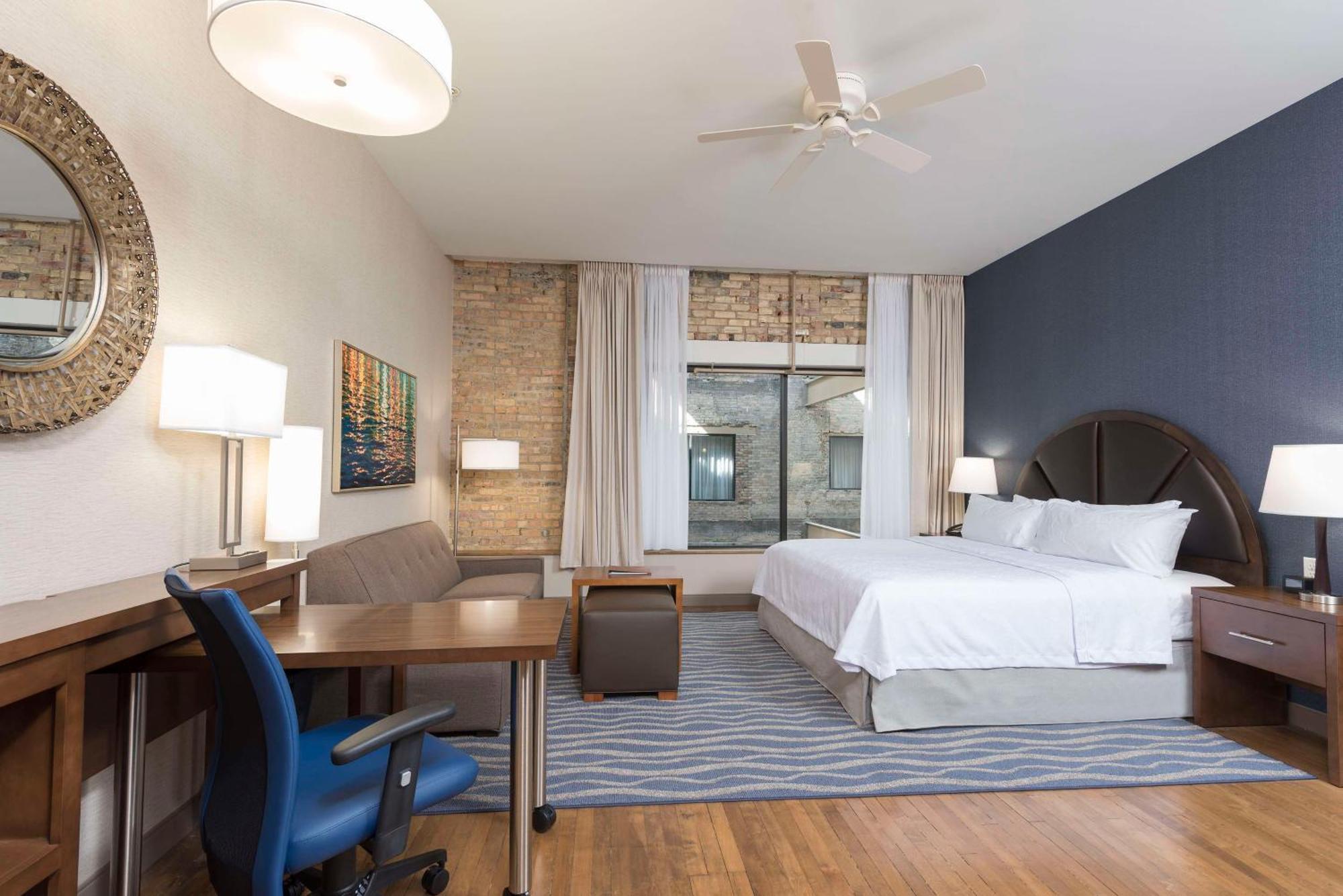 Homewood Suites By Hilton Grand Rapids Downtown Екстер'єр фото