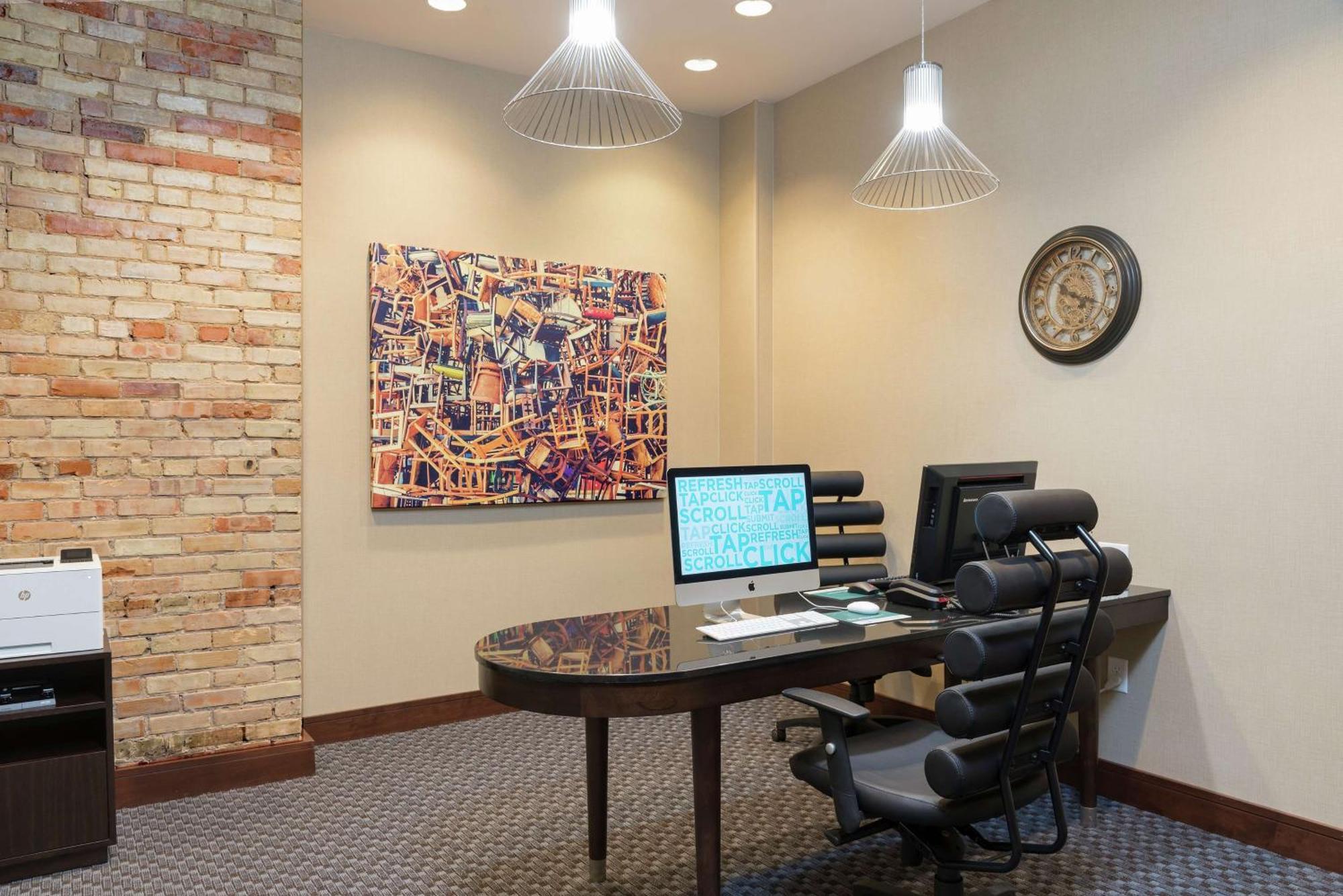 Homewood Suites By Hilton Grand Rapids Downtown Екстер'єр фото