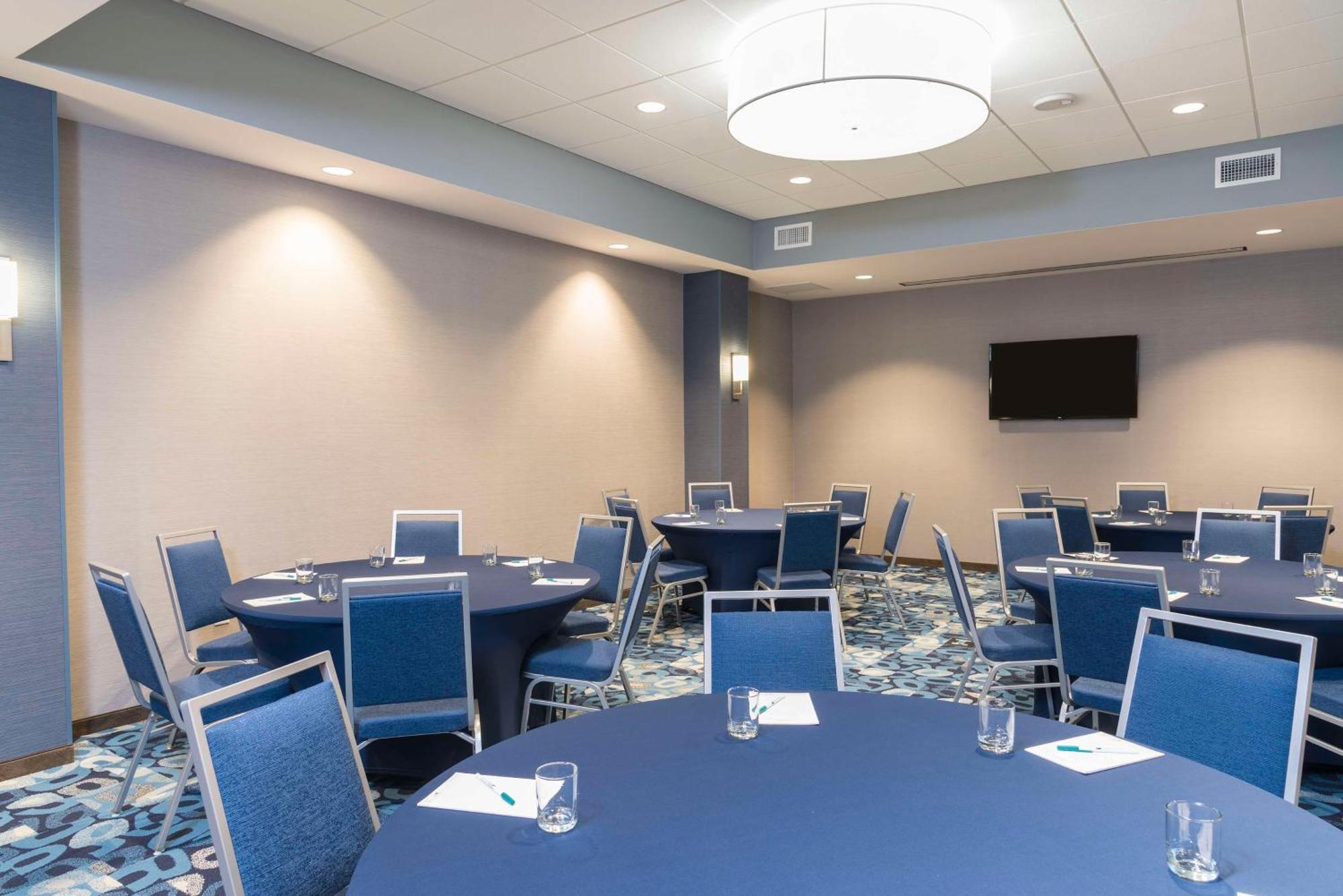 Homewood Suites By Hilton Grand Rapids Downtown Екстер'єр фото