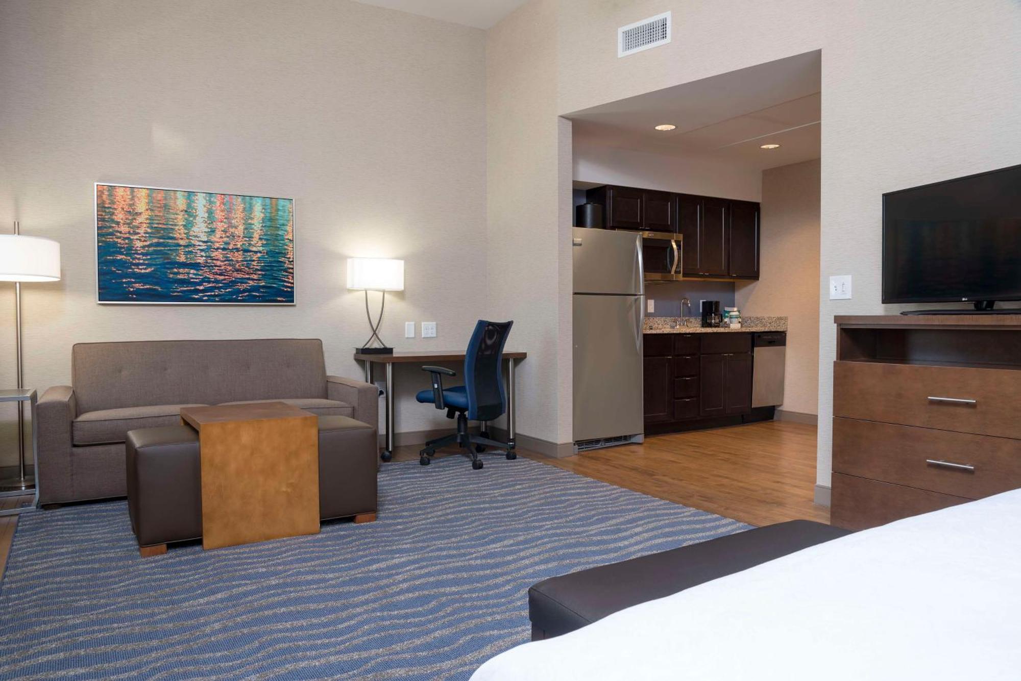 Homewood Suites By Hilton Grand Rapids Downtown Екстер'єр фото