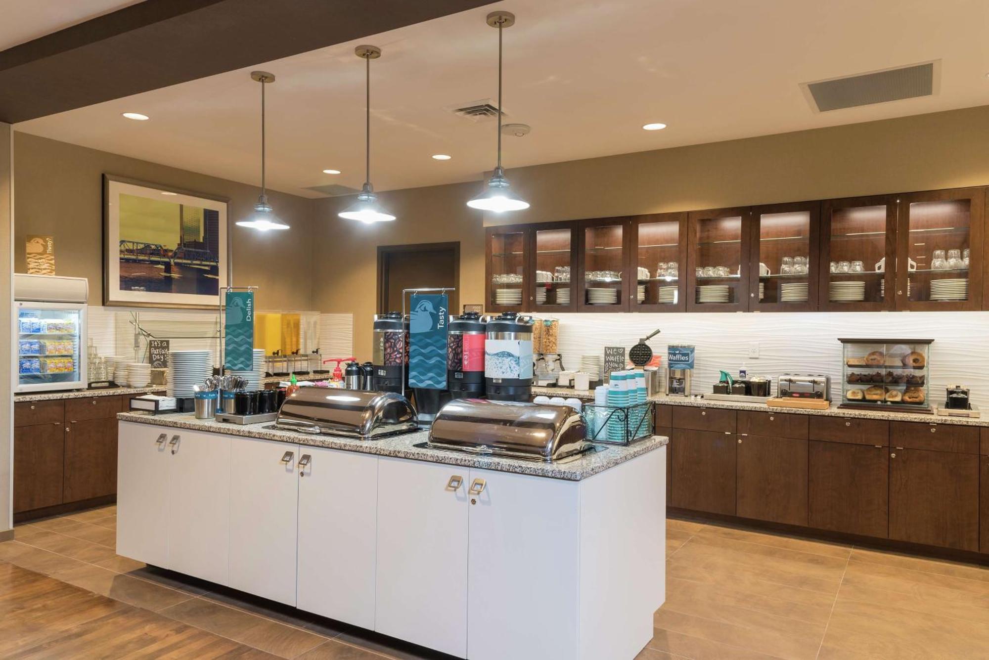 Homewood Suites By Hilton Grand Rapids Downtown Екстер'єр фото